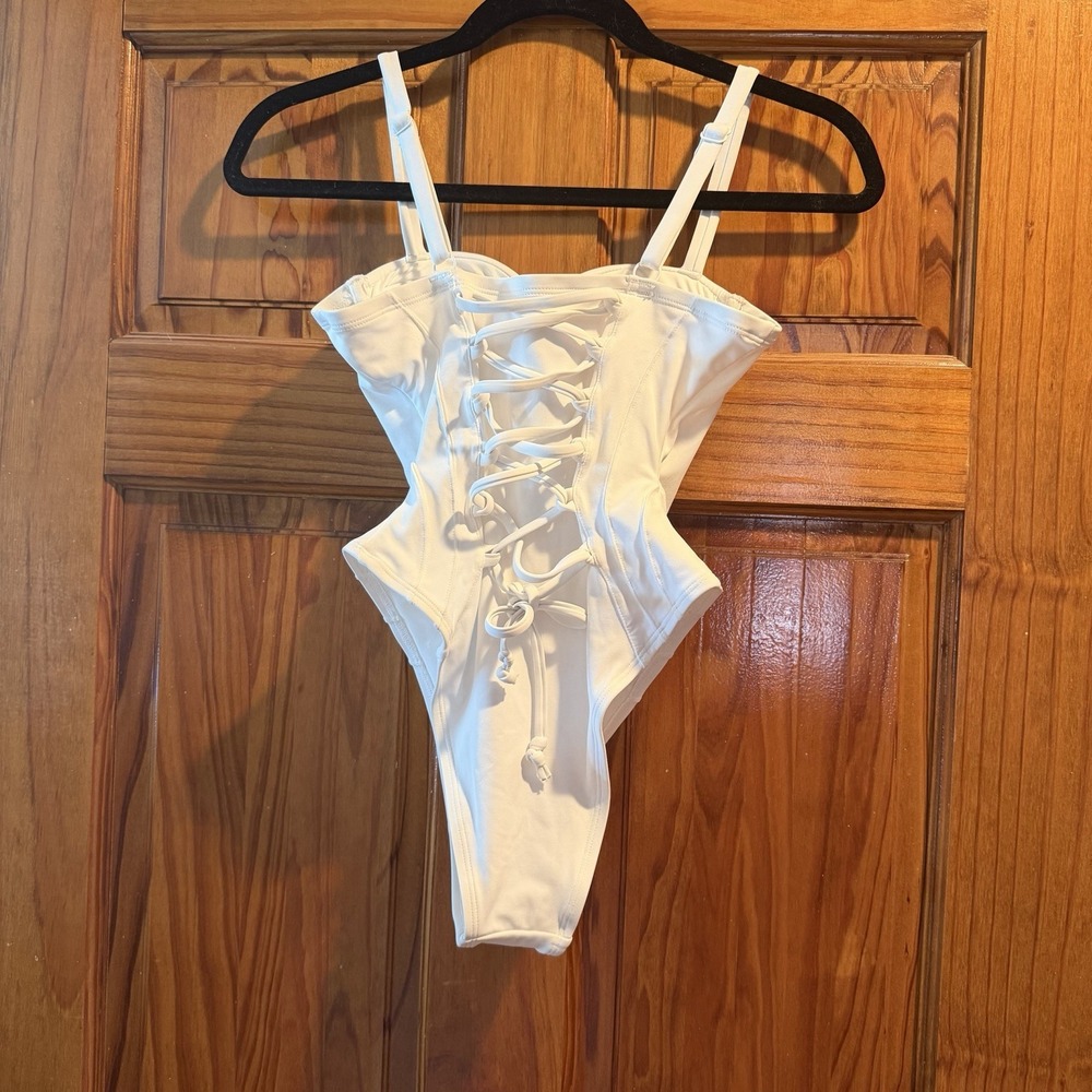 NWT TA3 Hi Cut Lushy White Lace Up Corset One Piece Swimsuit XS Short B Cup - Picture 4 of 9